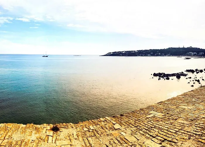 L'orangerie Du Ponteil, Quartier De L'ilette Antibes